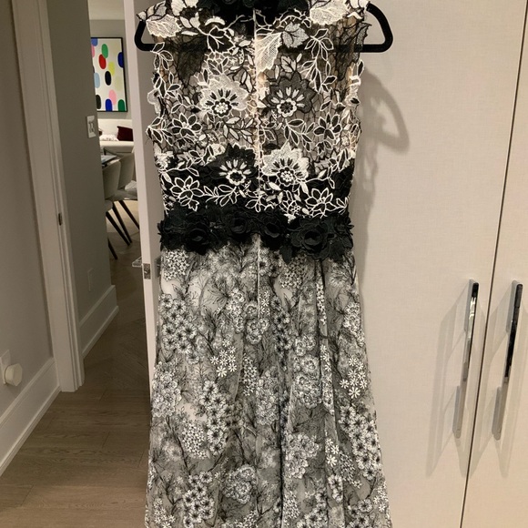 Black and White Designer Black Tie party dress - Picture 1 of 3